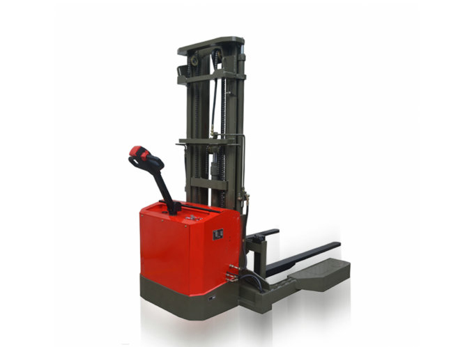 輕型四向堆高車 輕型四向堆高車